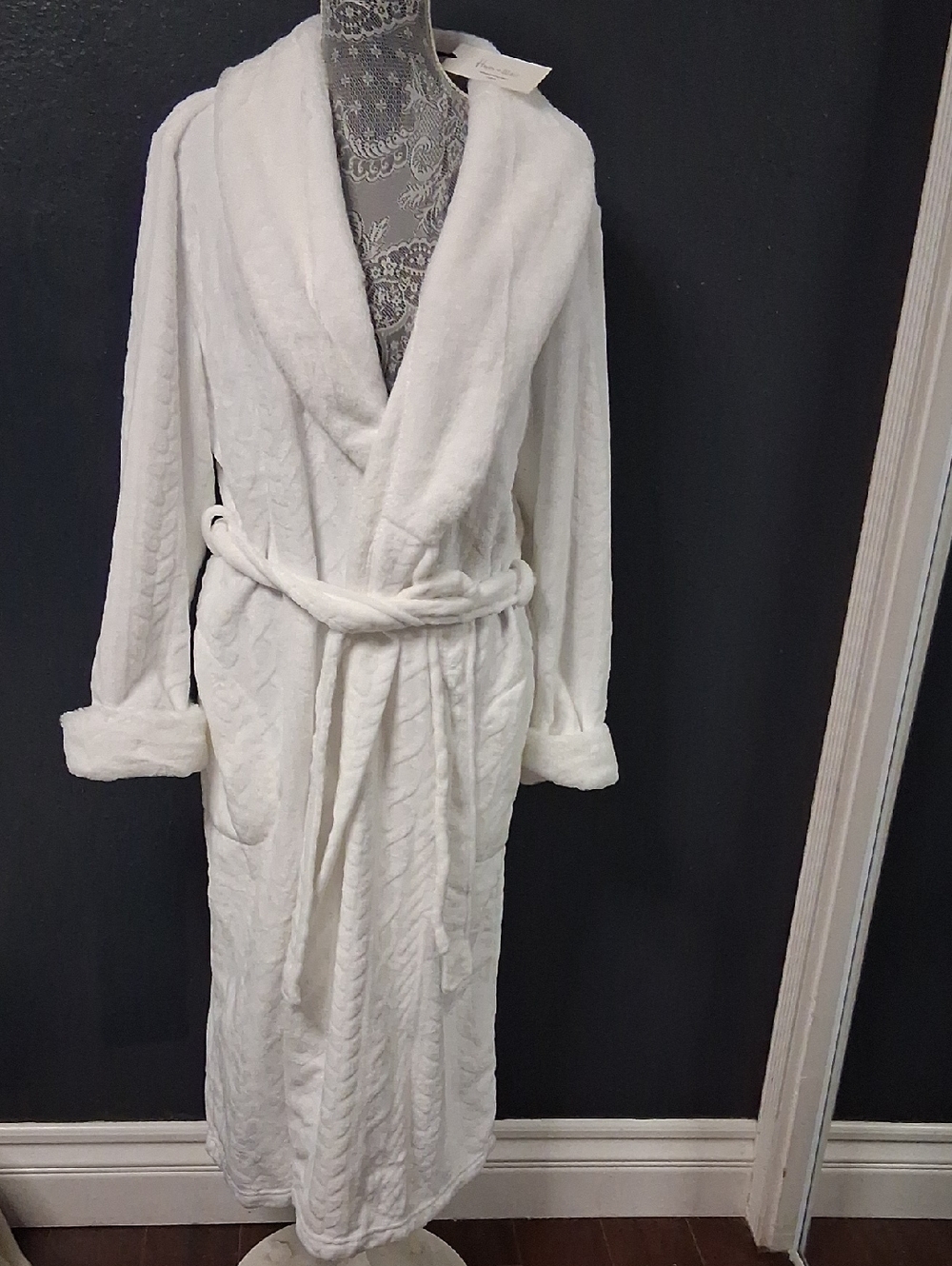 Plush White Women's Bath Robe - Soft Shawl Collar